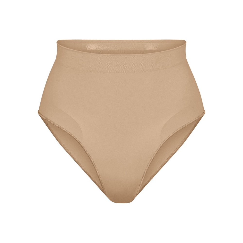 SKIMS Seamless Sculpt Mid Waist Brief size S/M. New without tag.